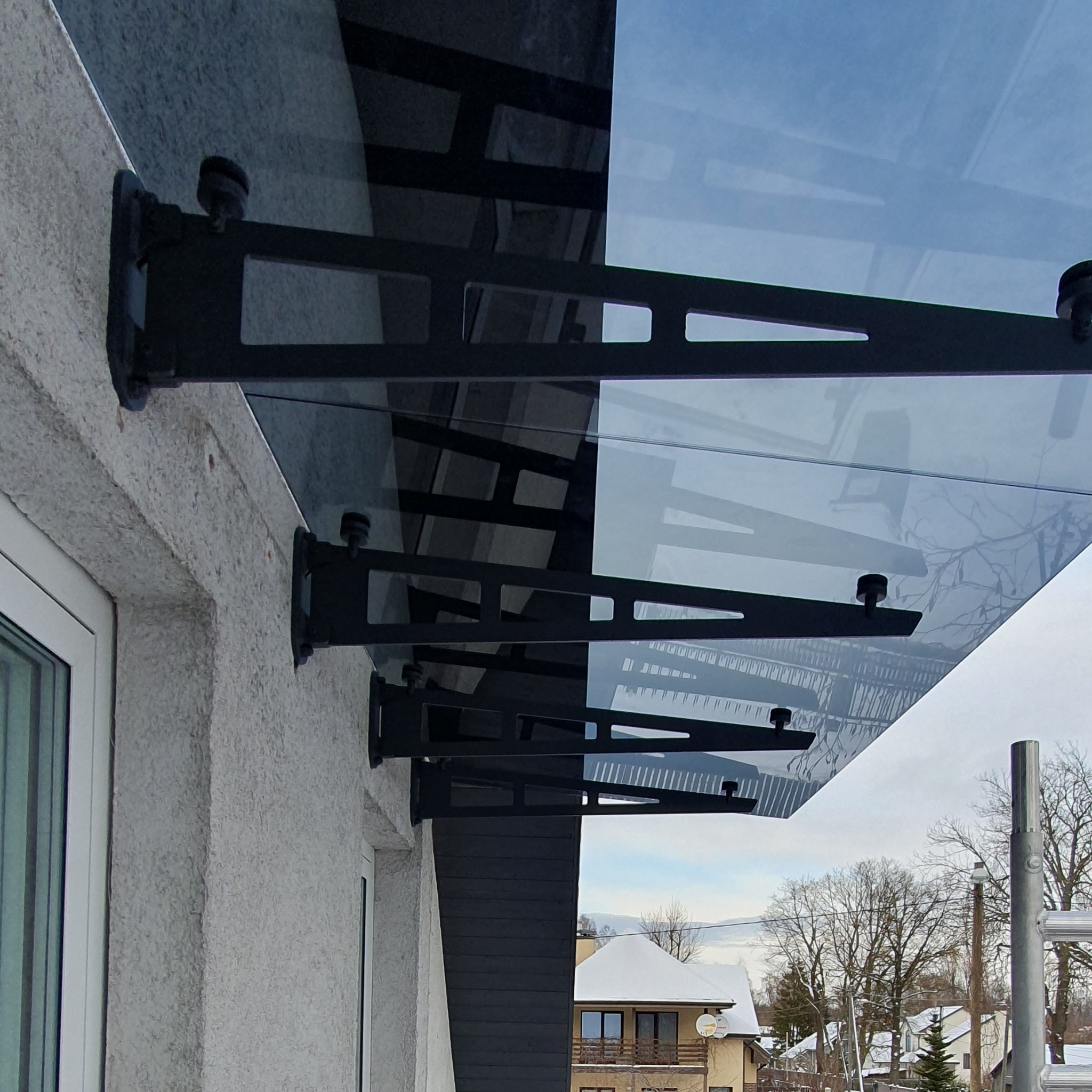 Glass canopy on 3 supports - StroFIX