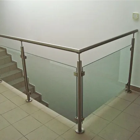 Strofix flush angle 90° showing internal tube insertion and flush external surface